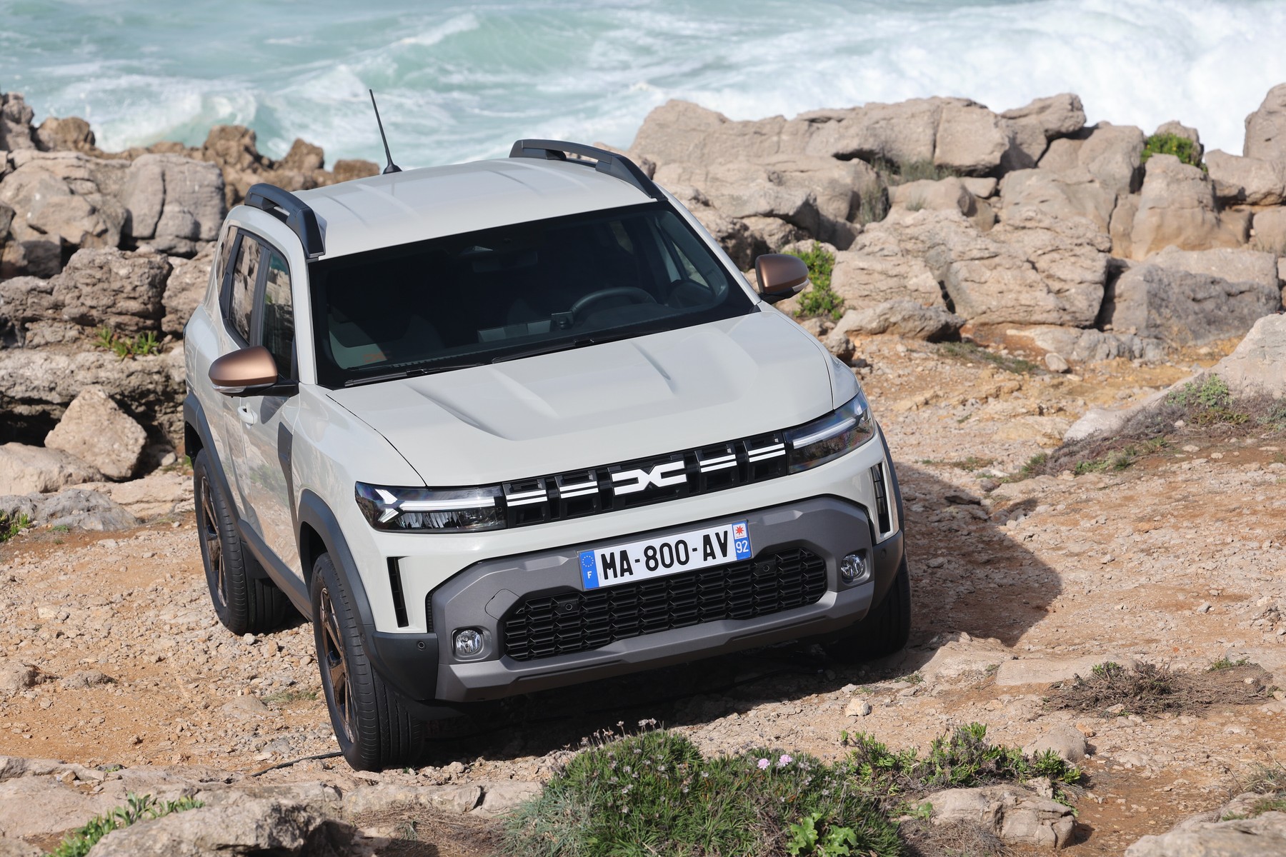 Noua Dacia Duster i-a impresionat pe jurnaliștii italieni: „Saltul tehnologic e evident”