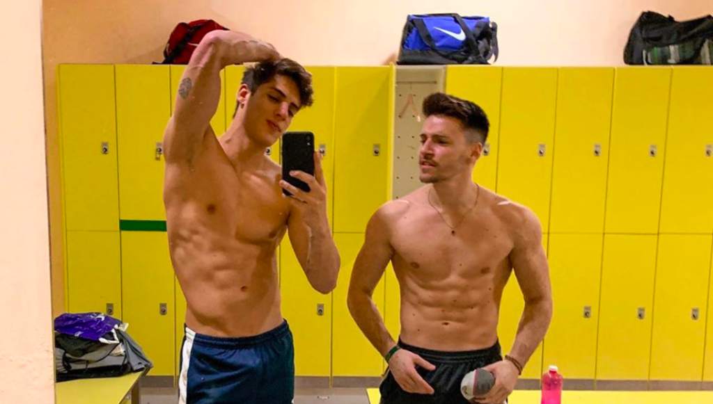 Iubitul tânăr al mamei lui Neymar ar fi bisexual și a avut o relație chiar cu bucătarul fotbalistului brazilian