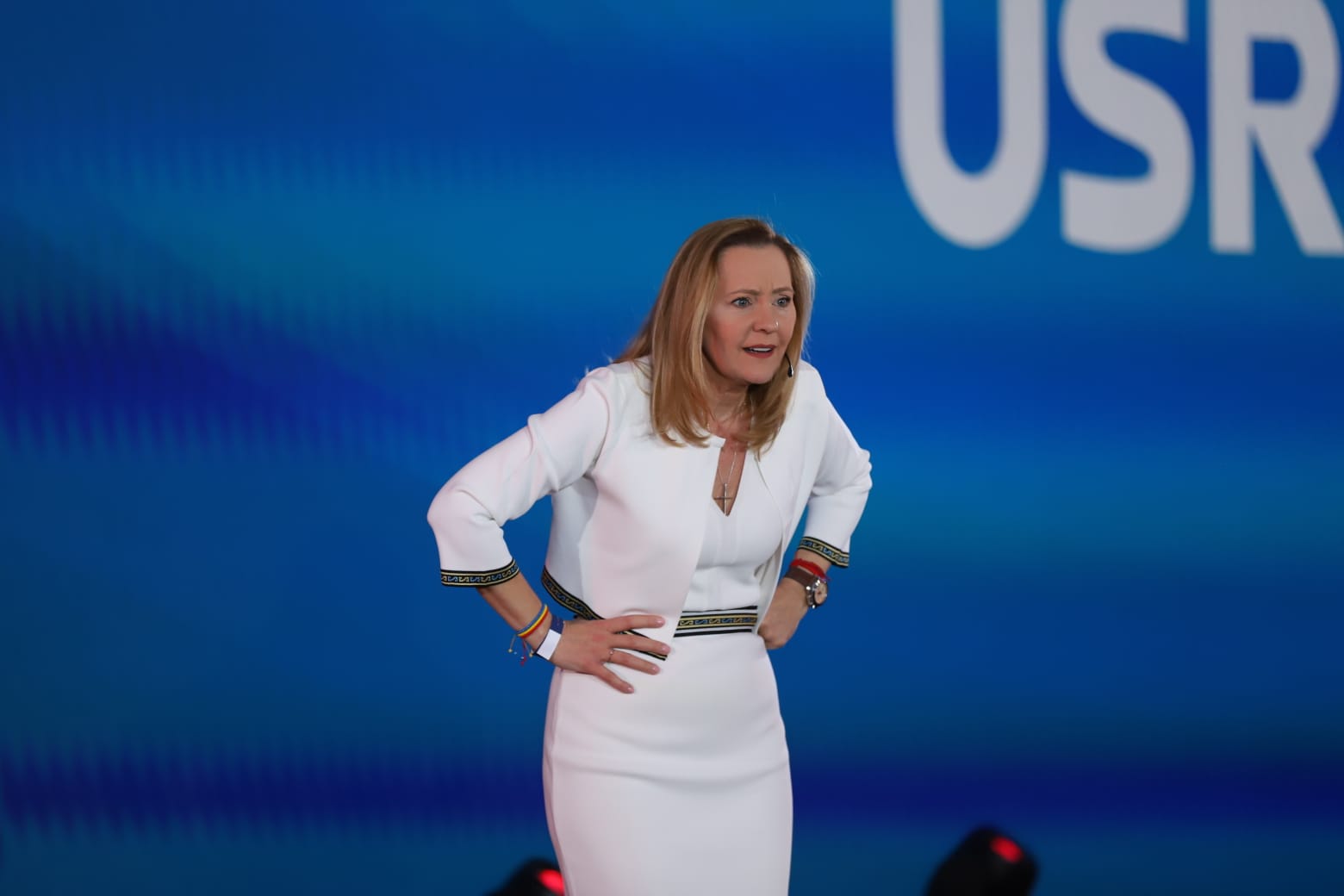 Elena Lasconi, candidatul USR la prezidențiale: „România merită mai mult decât bani furaţi cu portbagajul”