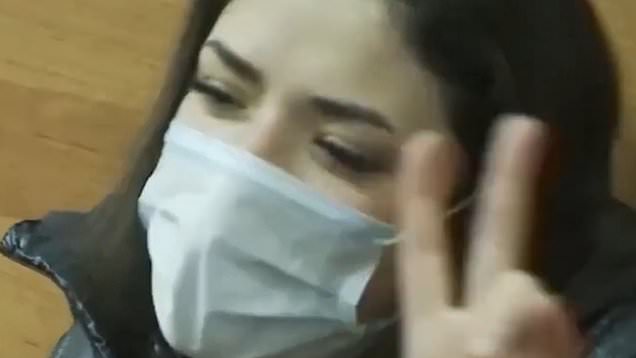 VIDEO Model pe Instagram, tânăra care și-a ucis mama, în Moldova, i-a smuls inima din piept când femeia era încă în viață