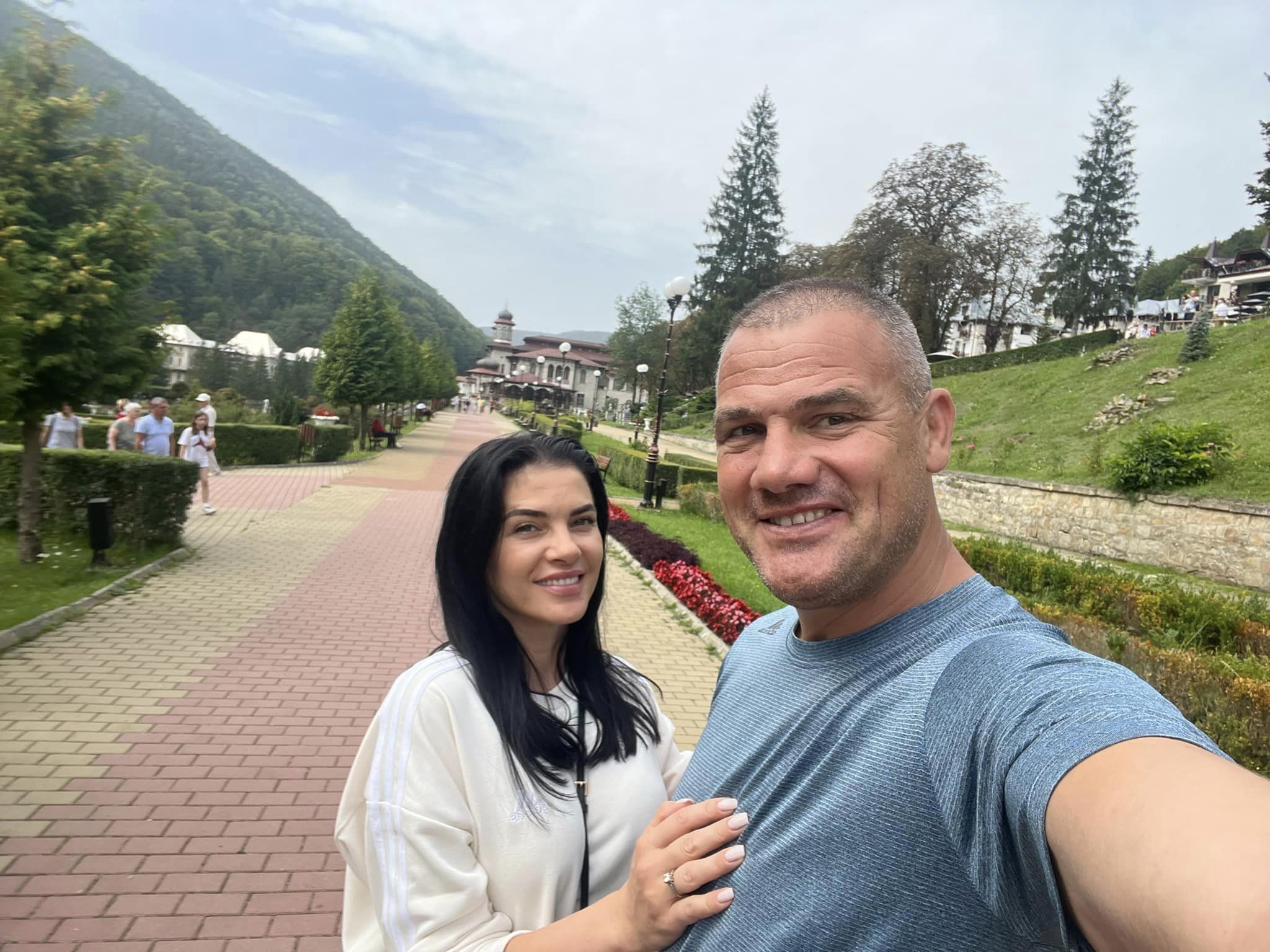 Soția lui Ionuț Iftimoaie rupe tăcerea după ce fostul sportiv a revenit acasă. Ce i-a spus lui Măruță: „A fost greu”