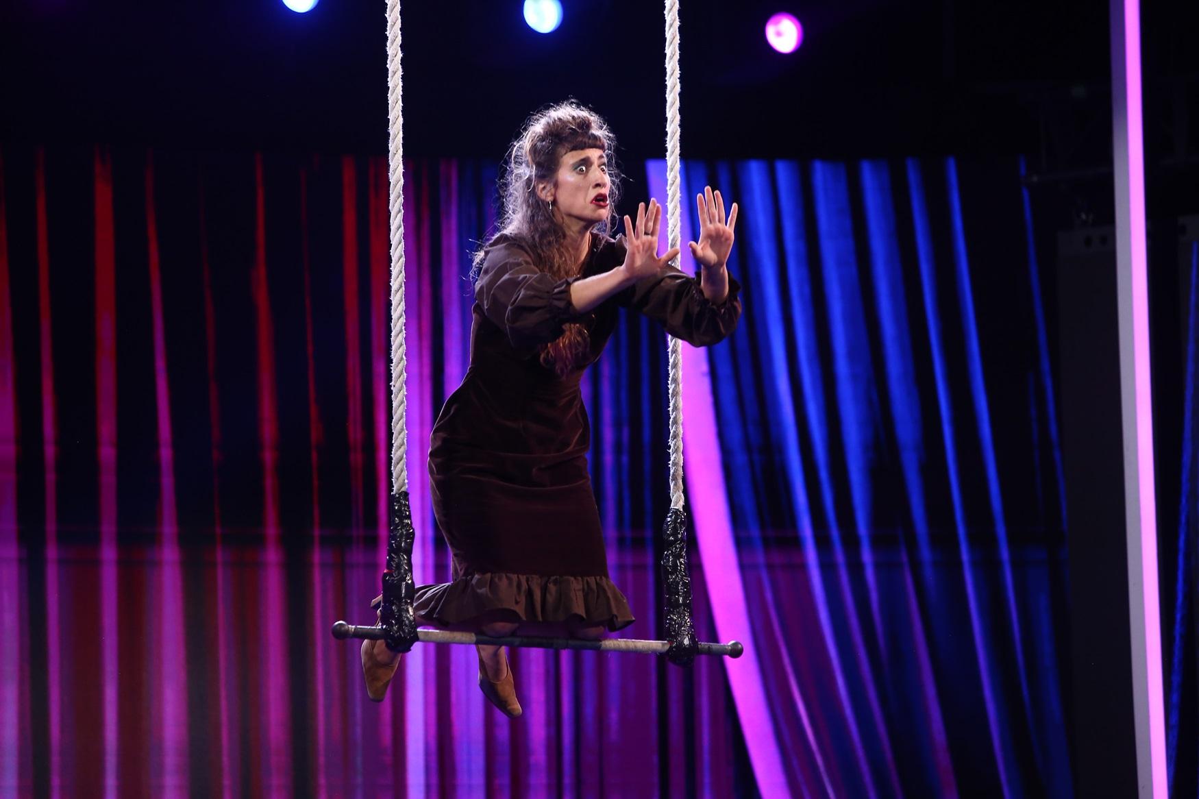 Camila Basterra a făcut spectacol la iUmor. Numărul ei de acrobație la trapez i-a șocat pe cei patru jurați. „Ne-ai dat clasă”