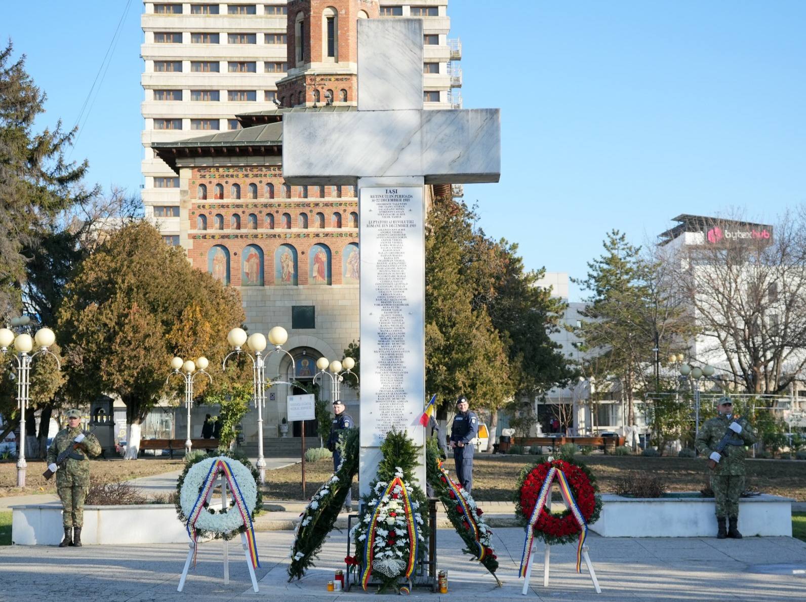 Scandal la Iași în timpul ceremoniei dedicate Zilei Memoriei Victimelor Comunismului. „Astăzi nu aș mai face ce am făcut atunci” | VIDEO