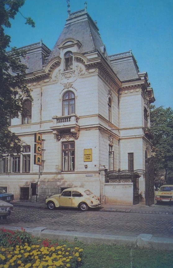 Șeful Automobil Club Român, acuzat că și-a făcut hotel plutitor și și-a luat Cadillac din banii membrilor! Constantin Niculescu este contestat de primul său contracandidat, după 24 de ani de când este la cârma ACR