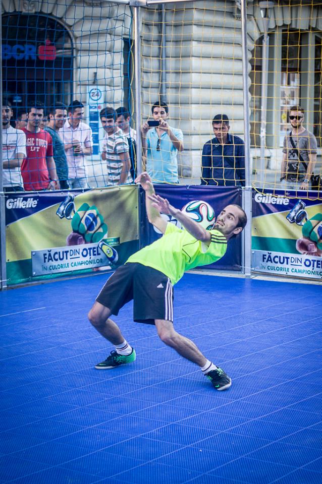FOTO&VIDEO/ Spectacol la ”Poiana Urbană”, cu Alex Stan și Falemi. Scheme nemaivăzute!