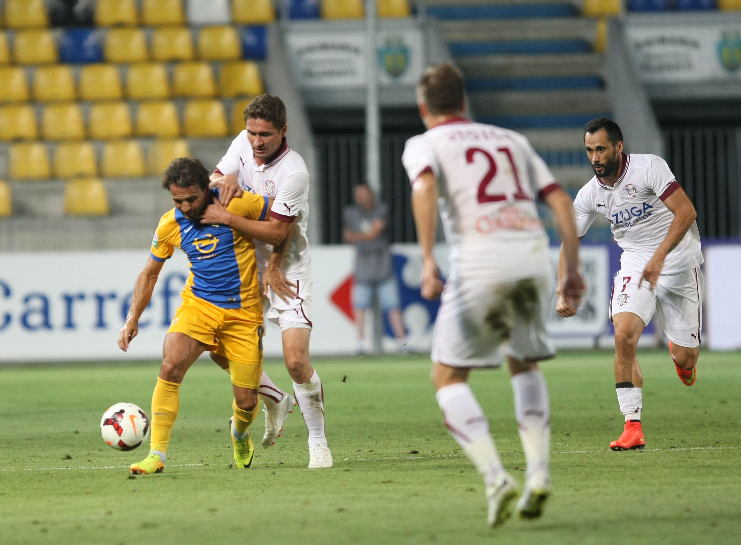 VIDEO / LIGA I: PETROLUL - RAPID 0-0. Giuleştenii au obţinut un punct nesperat