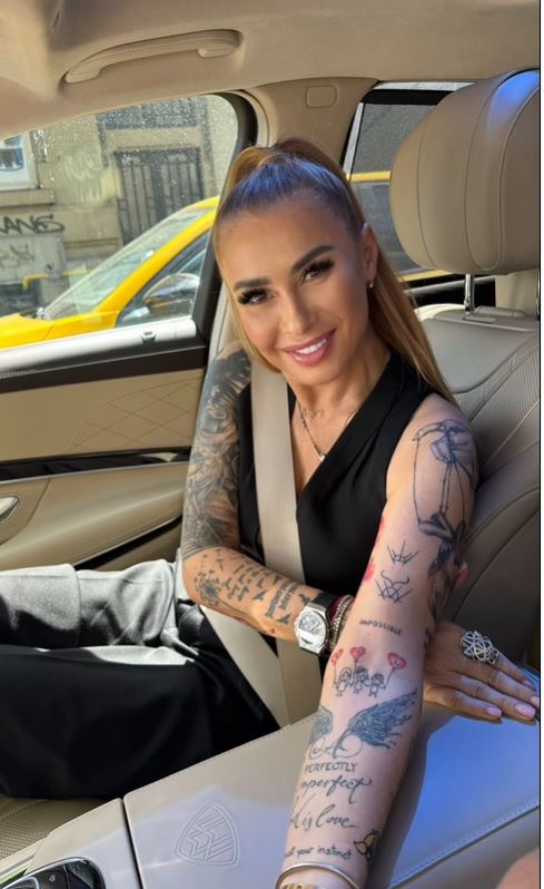 Ce face Ronald Gavril zilnic la prânz: Anamaria Prodan l-a dat de gol. Programul lui înainte de lupta pentru titlul mondial. Exclusiv