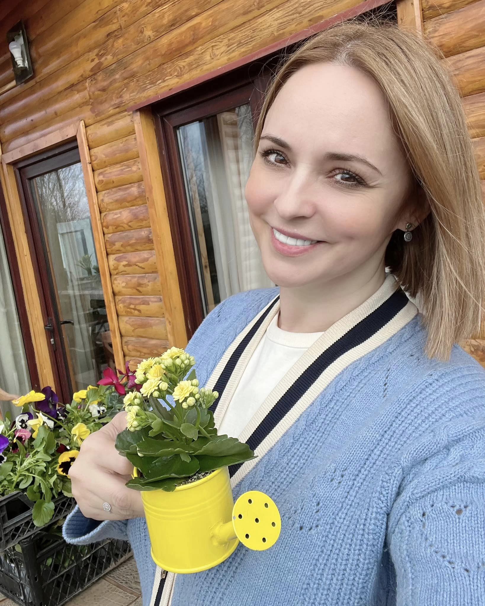 Andreea Marin s-a temut să nu aibă același sfârșit ca Mădălina Manole. Prin ce a trecut când era căsătorită cu Ștefan Bănică jr: „Mă trezeam cu lacrimi în ochi”