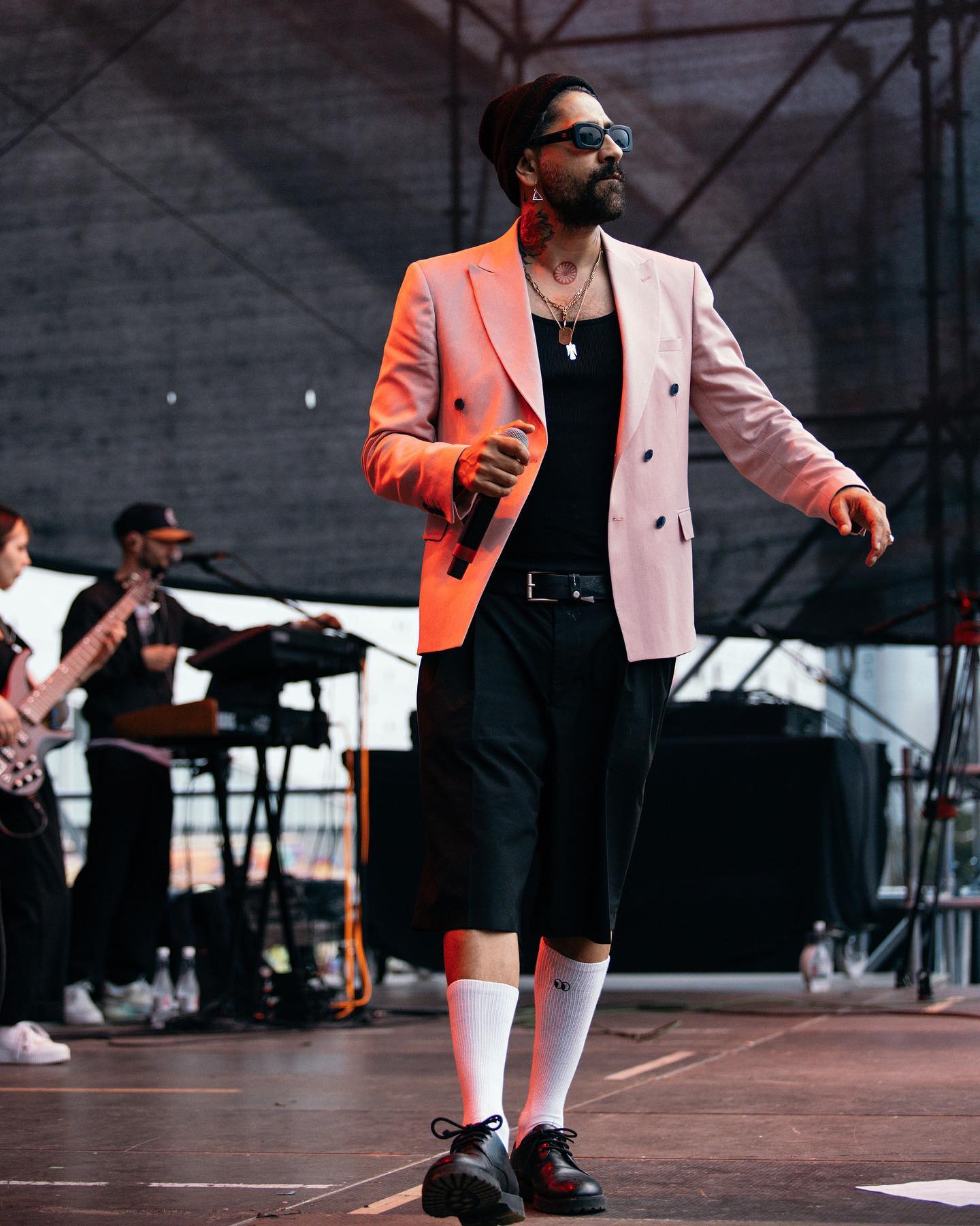 Ce artiști vor urca pe scenă la concertul lui Connect-R de pe 9 iunie de la Arenele Romane și câți bani a investit în show