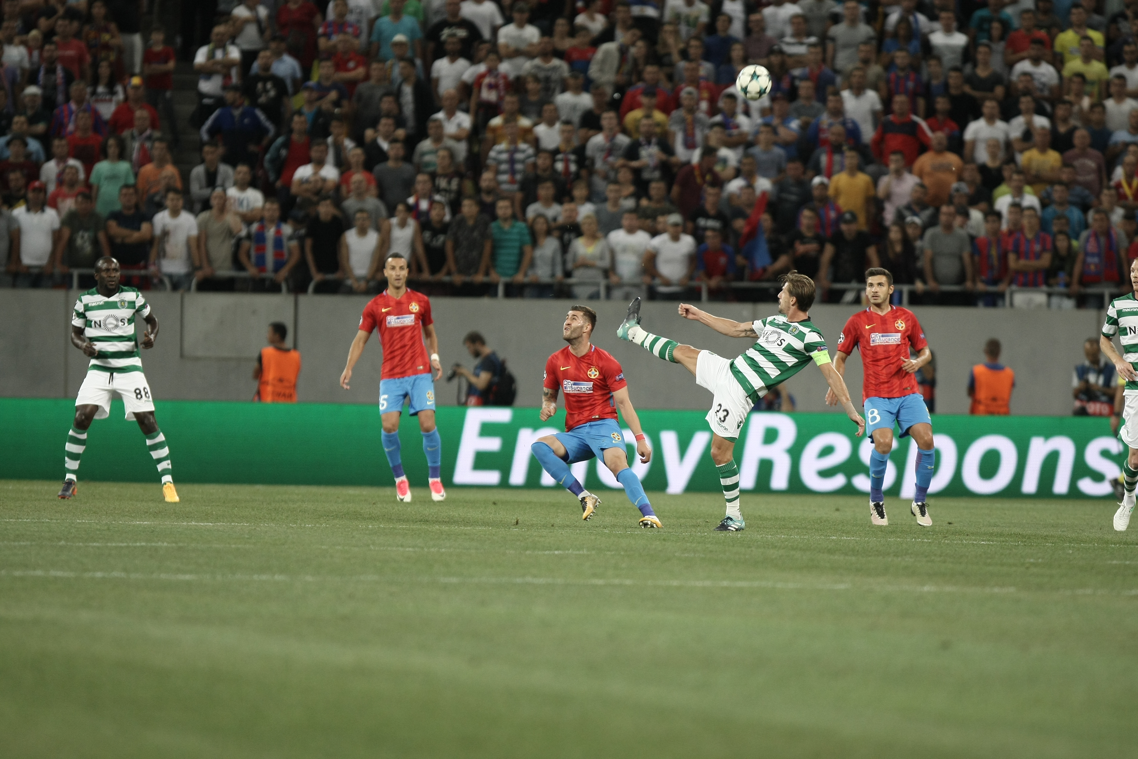 LIVE TEXT FCSB - Sporting 1-5 (play-off, în tur: 0-0). Am luat Battaglia! RușiDică în partea a doua. Rămânem cu Europa League | FOTO&VIDEO