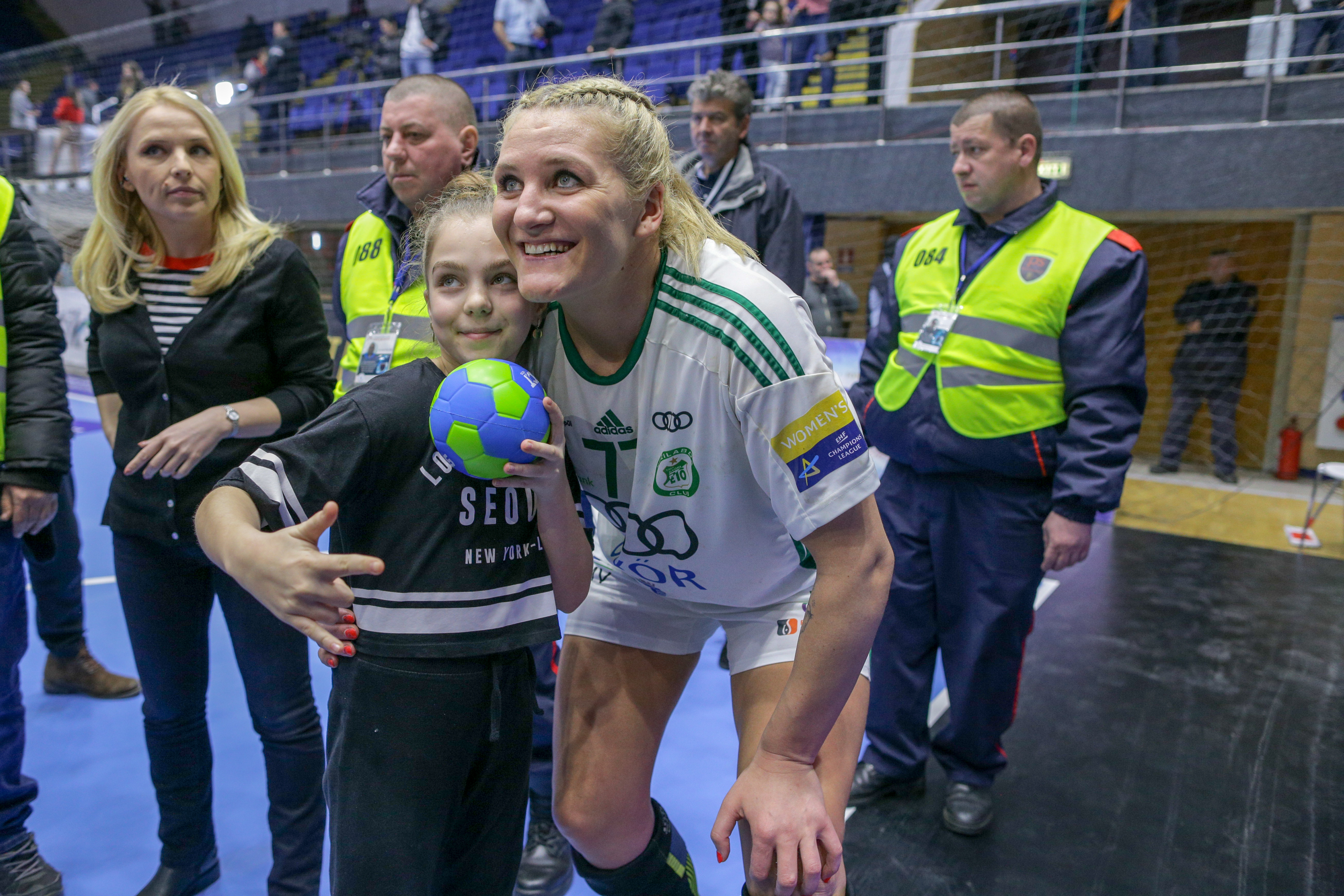 GALERIE FOTO / Cele mai spectaculoase imagini de la meciul de handbal CSM București - Gyor
