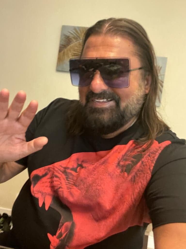 Cum a apărut Gheorghe Gheorghiu pe ecranele gigant din New York la început de an. Surpriza din Times Square