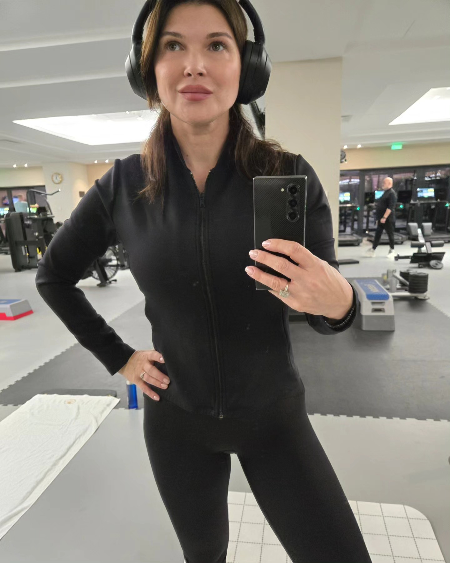 Cum a apărut Monica Bîrlădeanu la sala de fitness. La 46 de ani, actrița are o siluetă de invidiat: „Antrenamentul e gata”