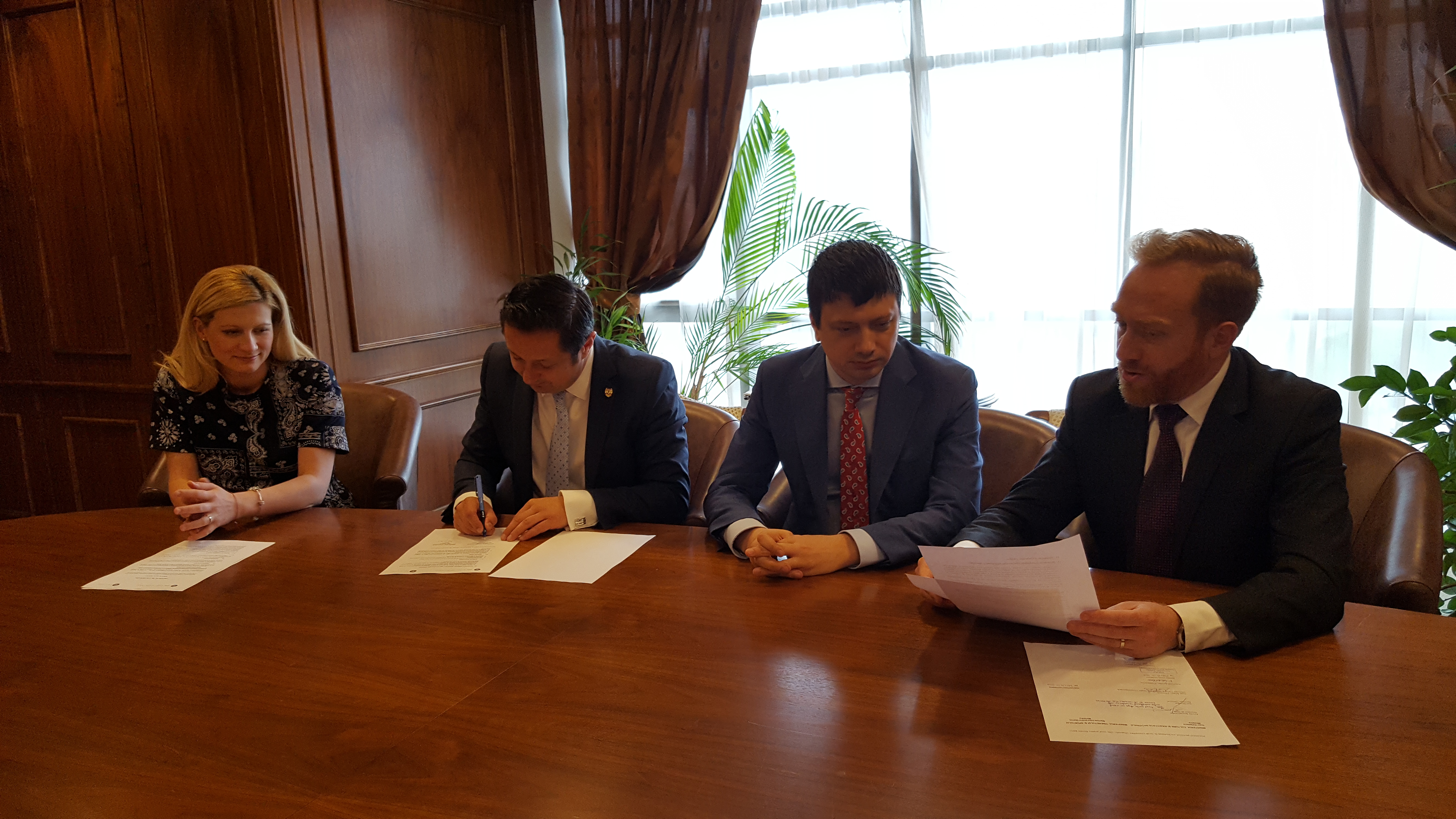 Protocol la nivel înalt între Ministerul Tineretului și Sportului și Ministerul Culturii și Identității Naționale