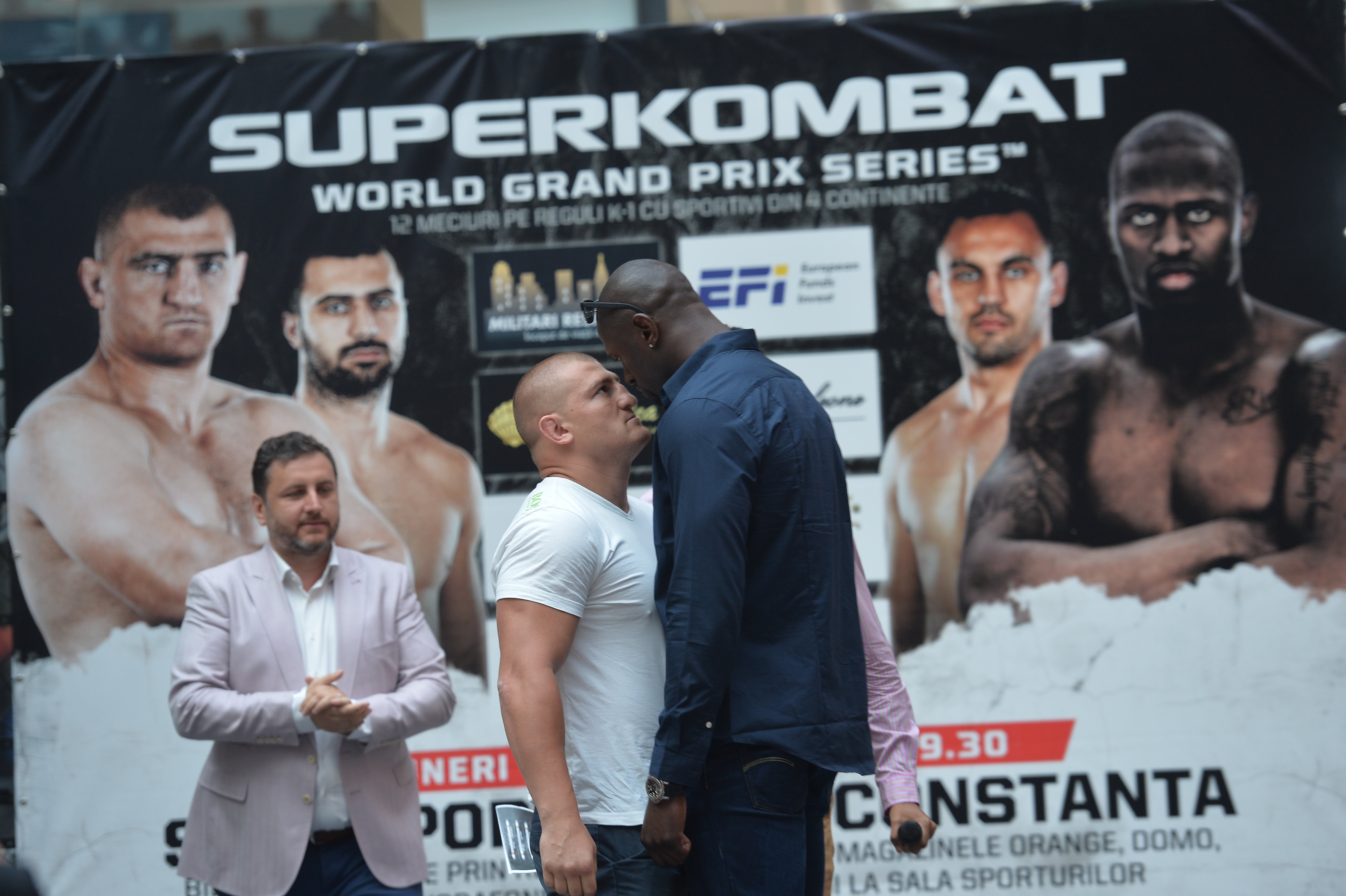 Luptătorii de la Superkombat Constanța au trecut cu bine de proba cântarului / GALERIE FOTO