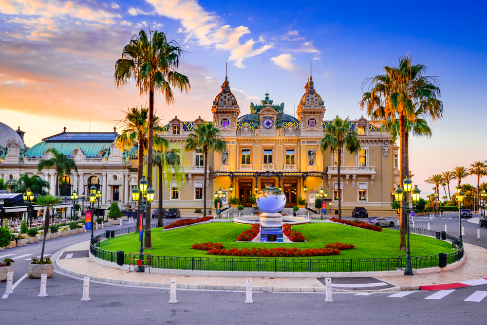 Cum se numesc locuitorii din Monaco