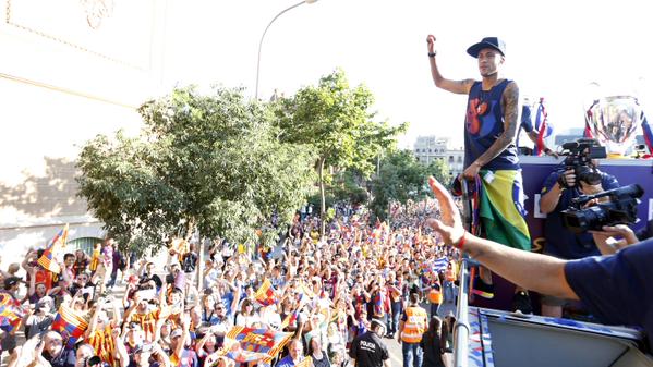 Fiestă în Barcelona. Campionii Europei au sărbătorit TRIPLA / FOTO&VIDEO