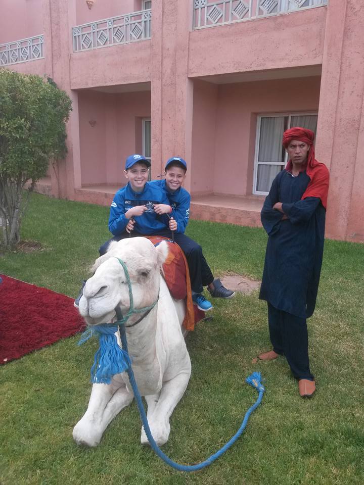 Copiii de la Academia Hagi au parte de o experienţă inedită în Maroc / GALERIE FOTO