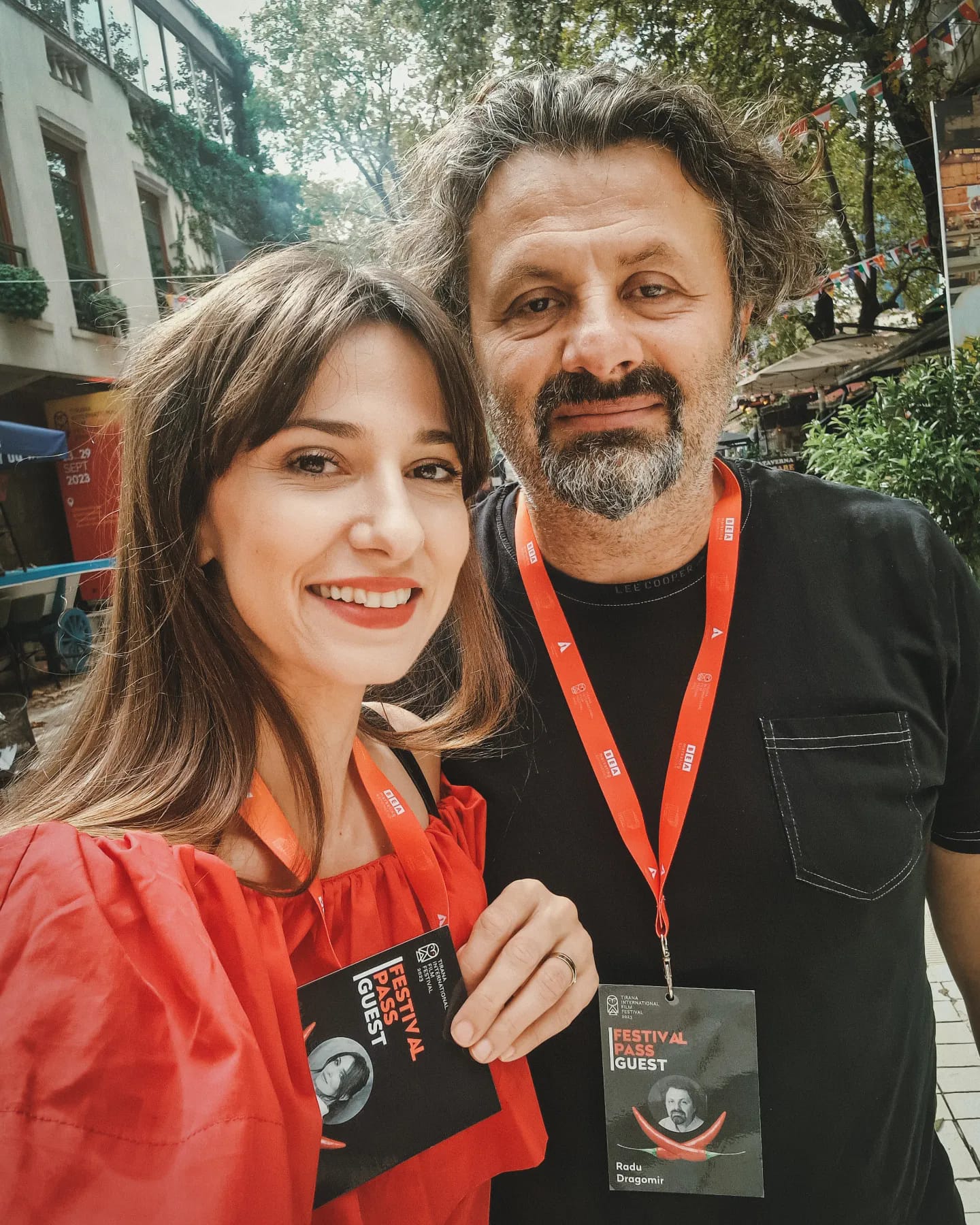 Dana Rogoz și soțul ei și-au luat copiii și au plecat departe de România. „Aveam nevoie. Am mai fost când era Vlad de vârsta Liei”