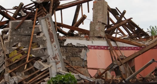 Szelevényi házrobbanás: emberölés kísérlete miatt indult nyomozás