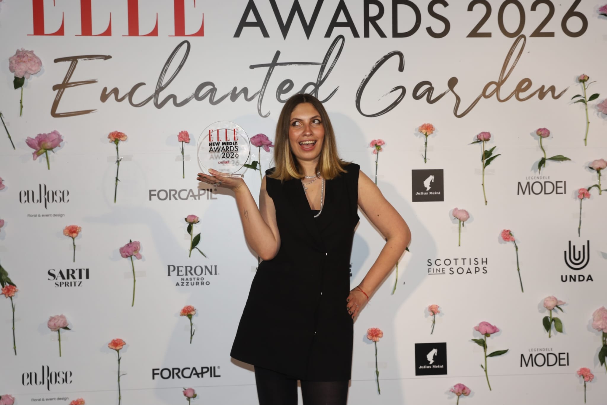 Gala ELLE New Media Awards: Cine sunt marii câștigători și cum s-a celebrat autenticitatea în era digitală
