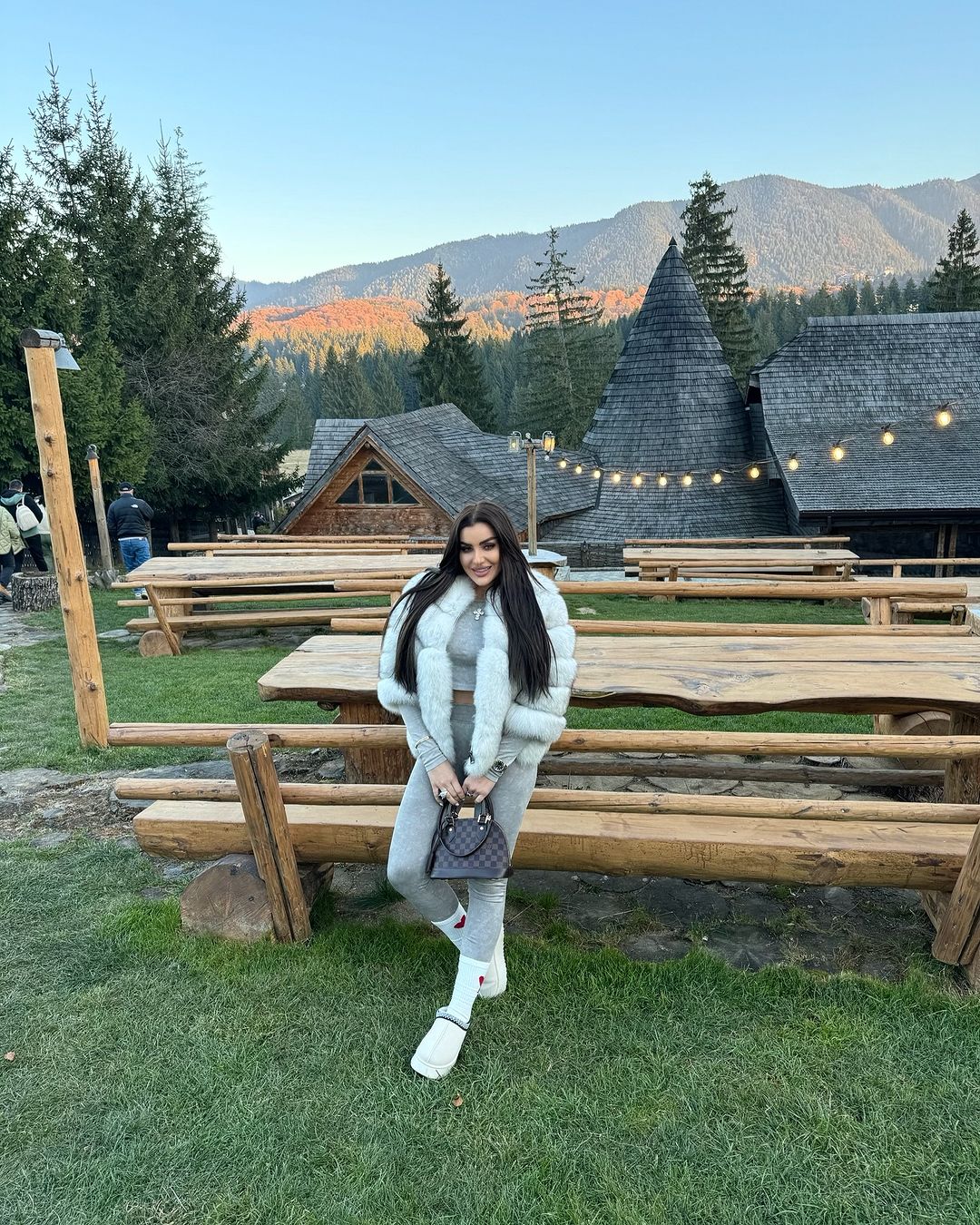 Ce ar fi luat Larisa Popa cu ea la Survivor România 2025, dacă avea voie: „O să-mi lipsească” | Exclusiv