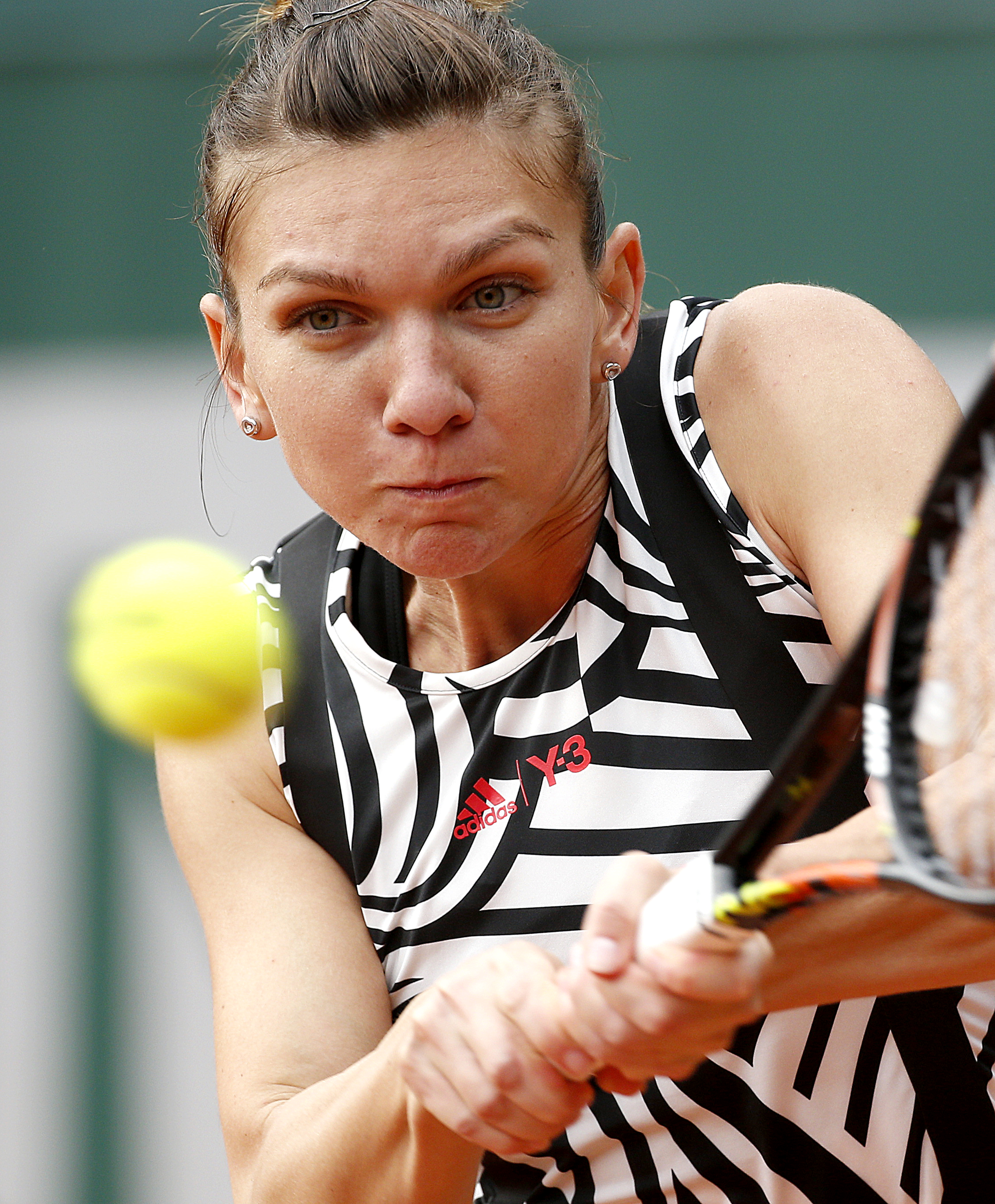 Roland Garros. Irina Begu, victorioasă după un meci-maraton, merge cu Simona Halep în turul 3 | LIVE BLOG