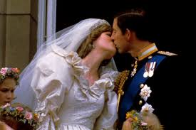 FOTO | Replica de neuitat a Prințesei Diana pentru Camilla Parker