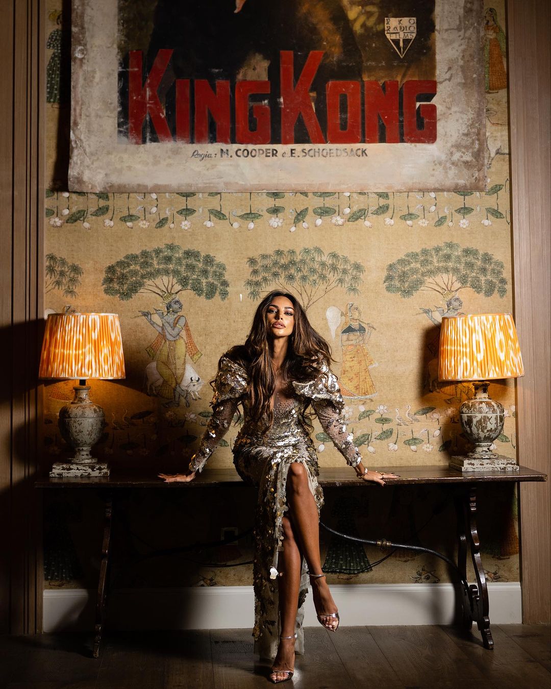 Mădălina Ghenea, apariție strălucitoare la premiera filmului „Deep Fear” în Londra. A apărut la brațul unui actor celebru