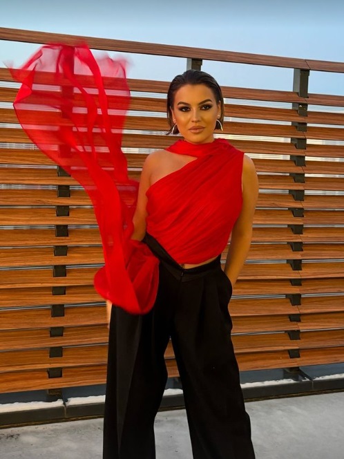 Romina Gingașu și Piero Ferrari, prima apariție oficială împreună, în România. Miliardarul s-a asortat cu soția româncă