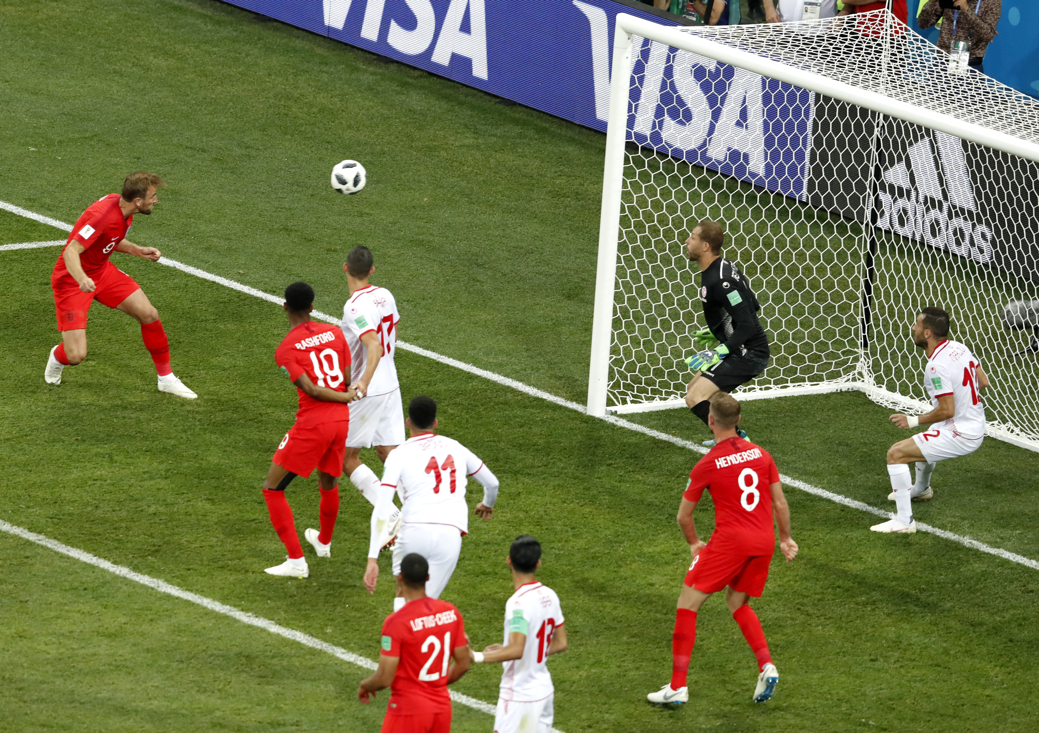 Tunisia - Anglia 1-2, în grupa G de la Campionatul Mondial de fotbal Rusia 2018. Kane save The Queen! ”Prințul” Harry i-a salvat în prelungiri! | FOTO&VIDEO