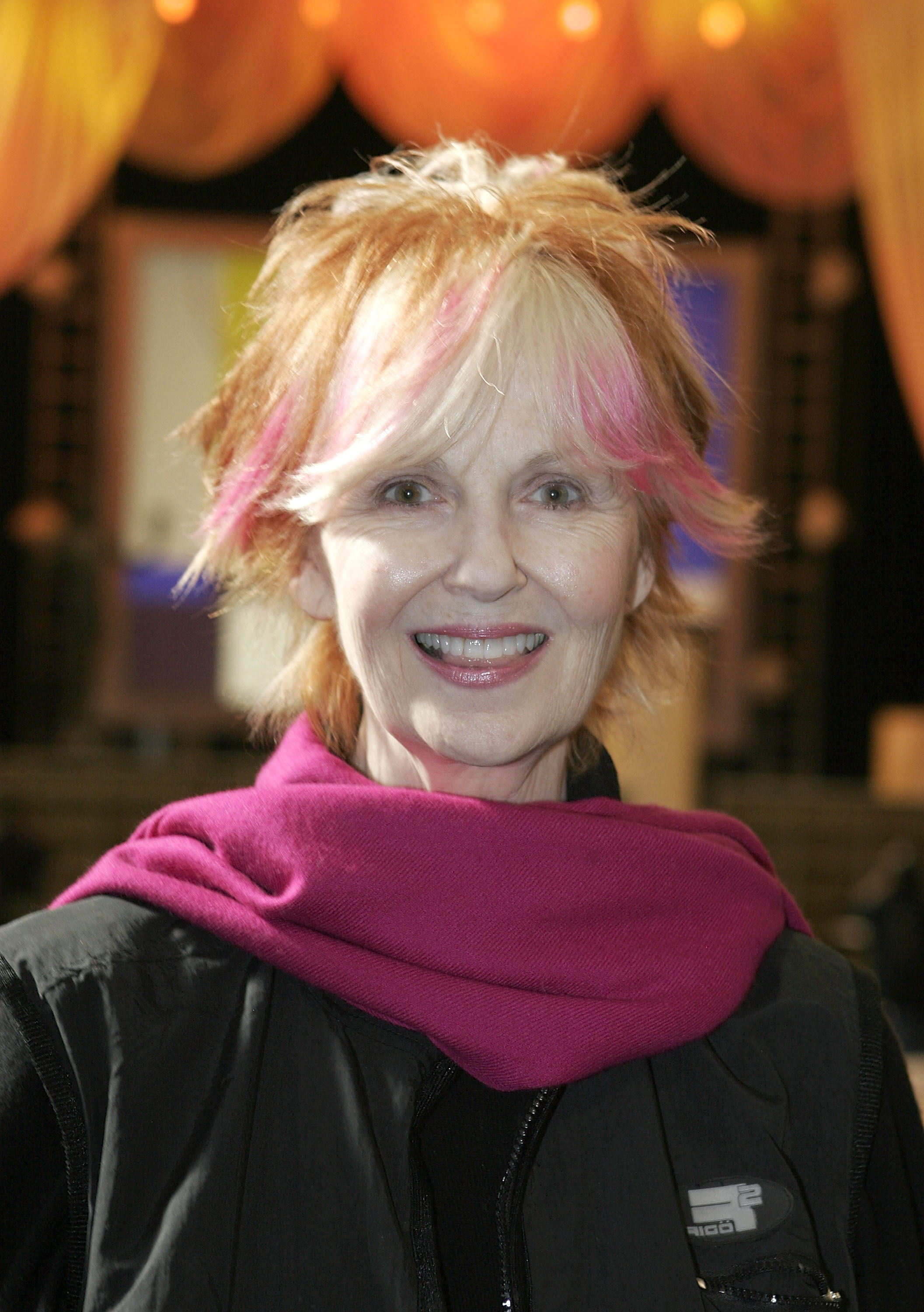 Shelley Fabares a murit. Actrița din „Coach” și „The Donna Reed Show”, care a jucat alături de Elvis Presley, avea 82 de ani