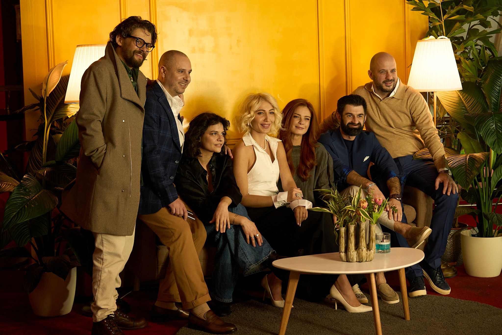 Paul Ipate, piesă de teatru alături de Andrei Mateiu, Doina Teodoru, Mădălina Craiu, Monica Odagiu, Radu Micu și Ionuț Negoi: „6 inimi, 3 greșeli”