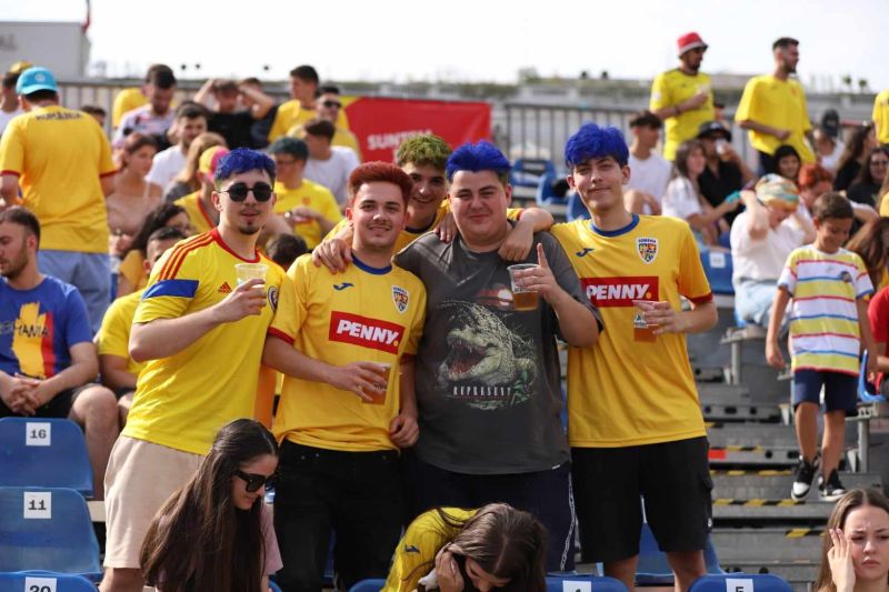 Fanii au urmărit România – Olanda pe ecrane gigant, la București, pe ploaie. Unde s-a văzut în Capitală meciul din „optimile” Euro 2024