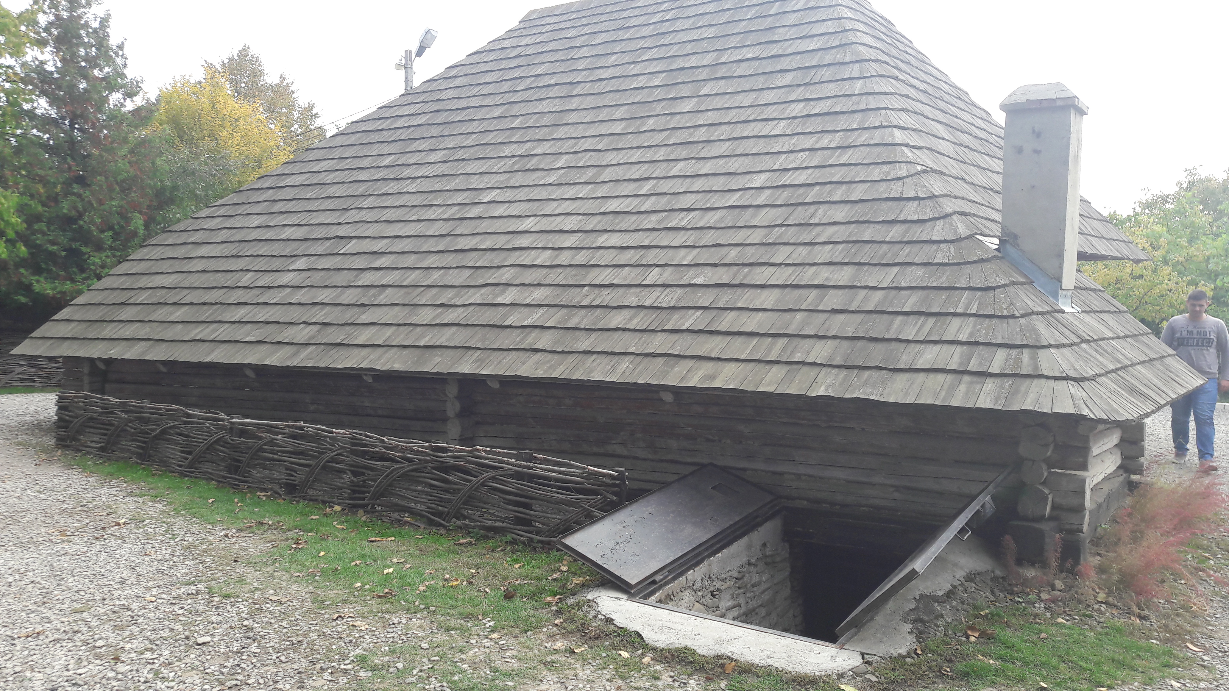 REPORTAJ | Pe urmele amintirilor lui Ion Creangă. Ozana cea frumos curgătoare aproape a secat, iar casa din Humulești e vizitată mai ales de moldovenii de peste Prut