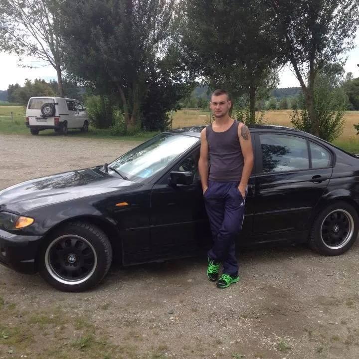 FOTO/ Criminalul care și-a ucis soția și apoi a încercat să se sinucidă a fost operat. Medicii spun că operația a fost un succes