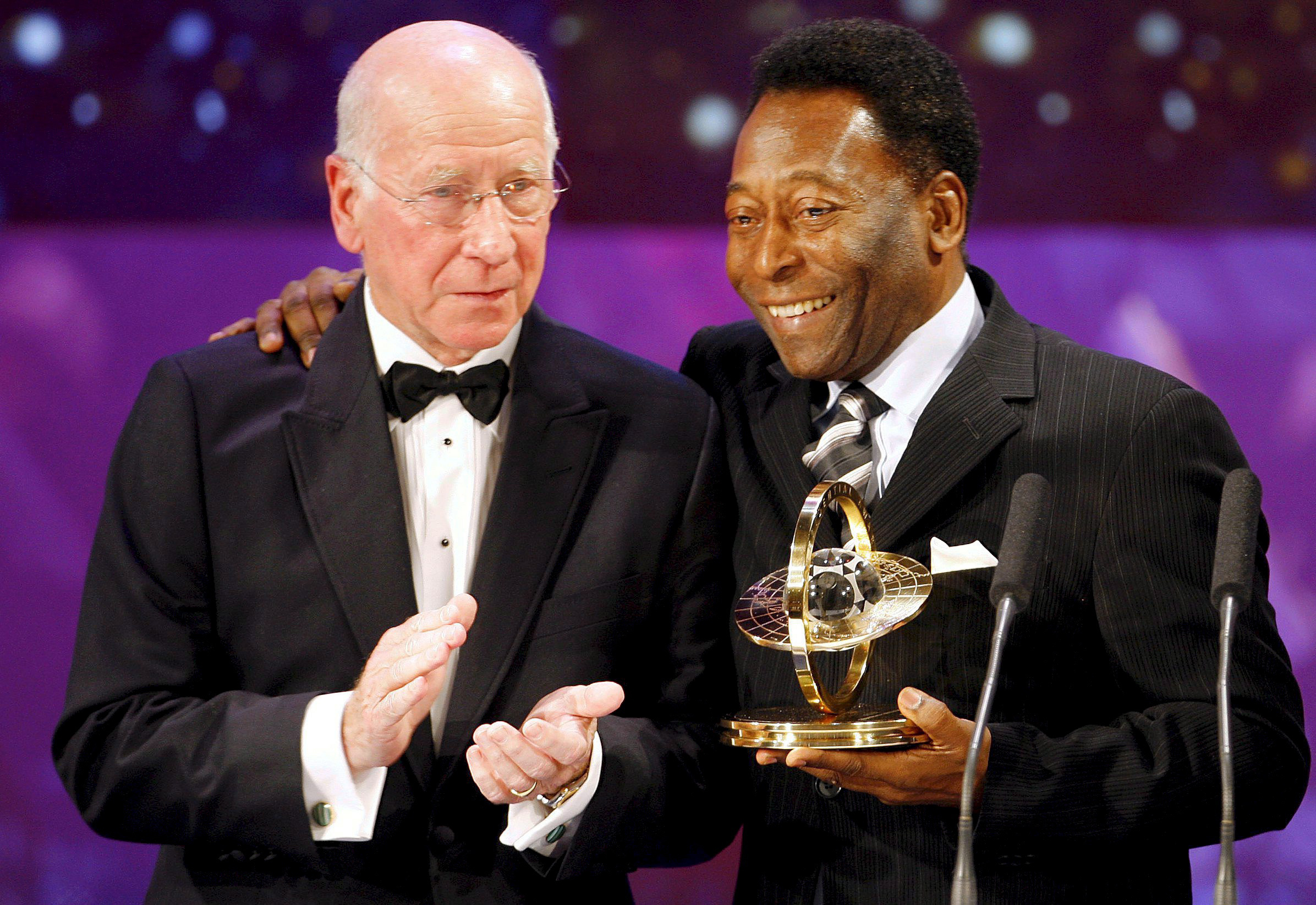 Pele a murit. Legenda fotbalului din Brazilia avea 82 de ani. Neymar: „Pele e etern!”
