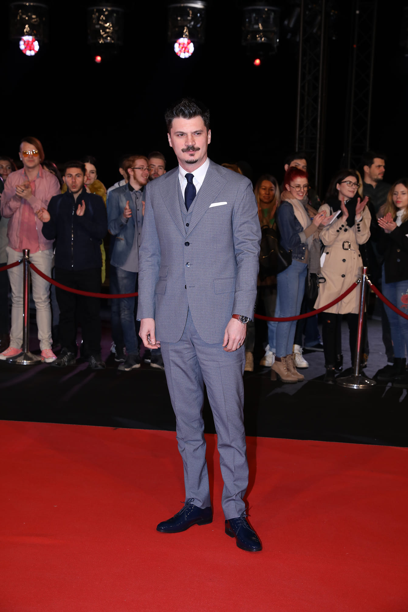 Emilian Oprea, despre rolul din serialul „Groapa”. Actorul a făcut senzație în „Vlad”, unde l-a interpretat pe Leo „Clește”