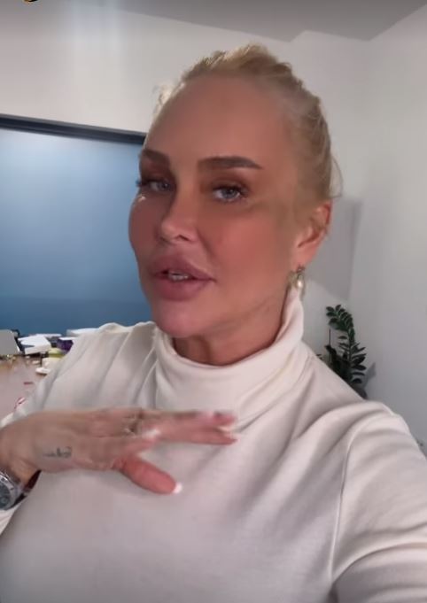 Vica Blochina, patru intervenții estetice într-o săptămână pentru a arăta cu 10 ani mai tânără. Câți bani a scos din buzunar pentru proceduri