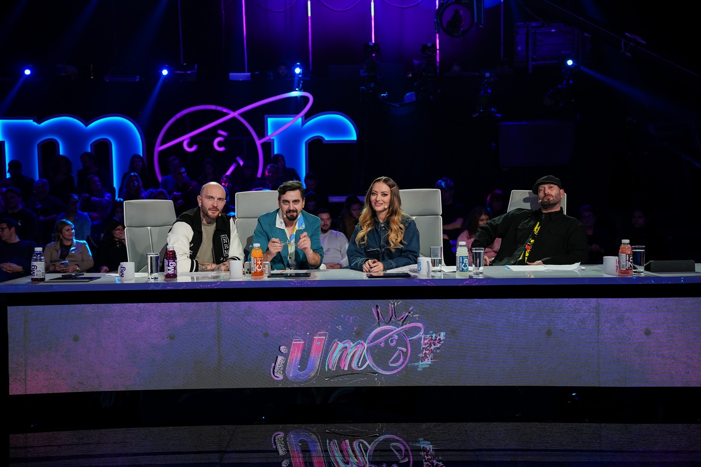 iUmor, 7 aprilie. Magicianul Robert Tudor vine cu un supershow de magie, iar Nury Guney îl impresionează pe Cheloo