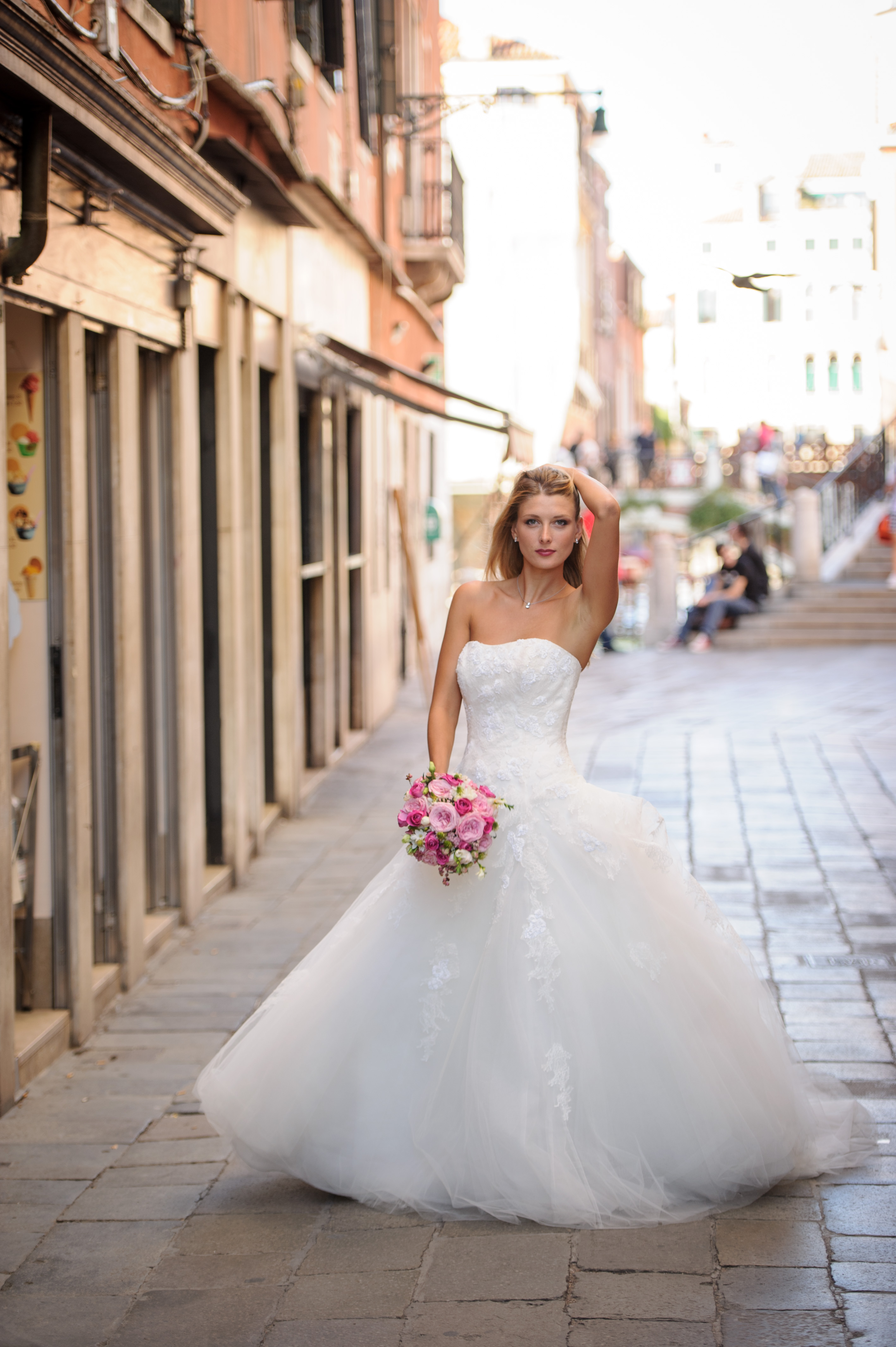 CRISTINA-I ȘMECHERIE! Fostă colegă cu Eliza Samara la CSȘ Constanța, a plecat la Bologna, unde și-a deschis o cafenea cu ștaif și unde antrenază copii la tenis de masă. A jucat ping-pong la propria nuntă / FOTO