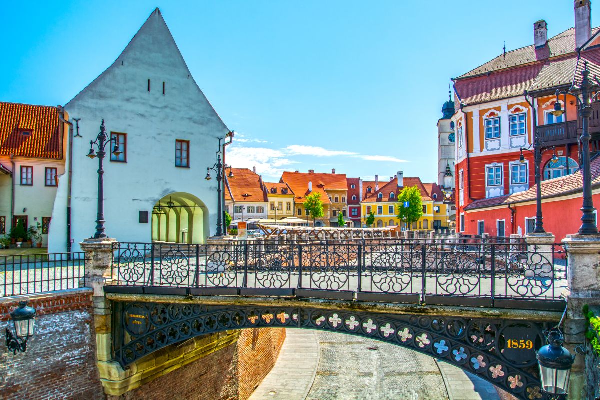 Sibiu, locul 5 în topul destinațiilor turistice din Europa, în 2021. A devansat Parisul, dar și Viena, clasată abia pe locul 18!