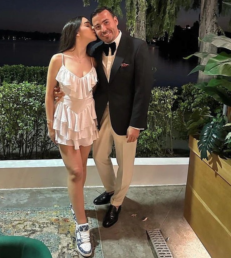 Adrian Cristea și Denisa Nechifor, împreună la ziua de naștere a fetei lor. Rania are 15 ani:  „Suntem foarte mândri de ea”