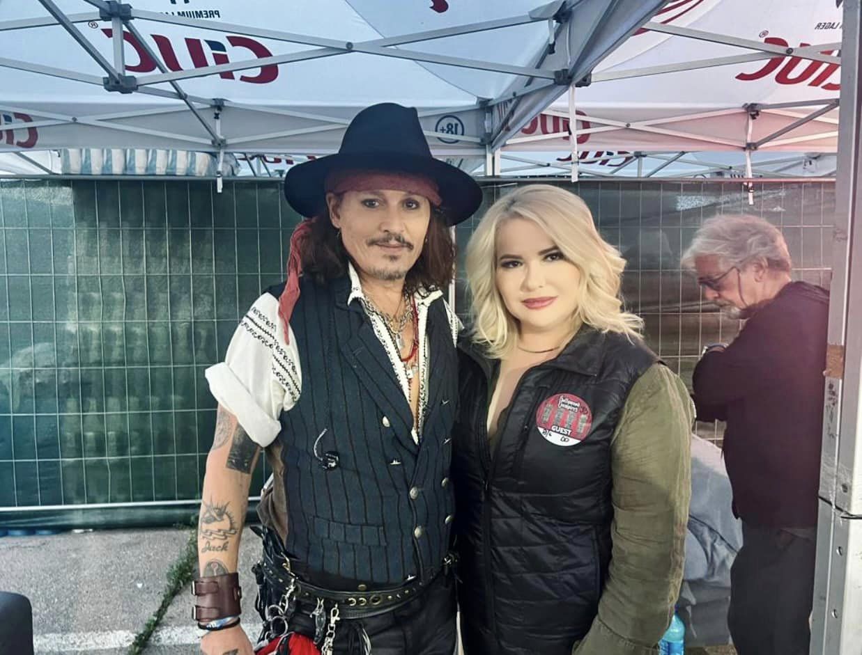 Viorica și Ioniță de la Clejani, în film cu Al Pacino. Artiștii români apar în producția lui Johnny Depp