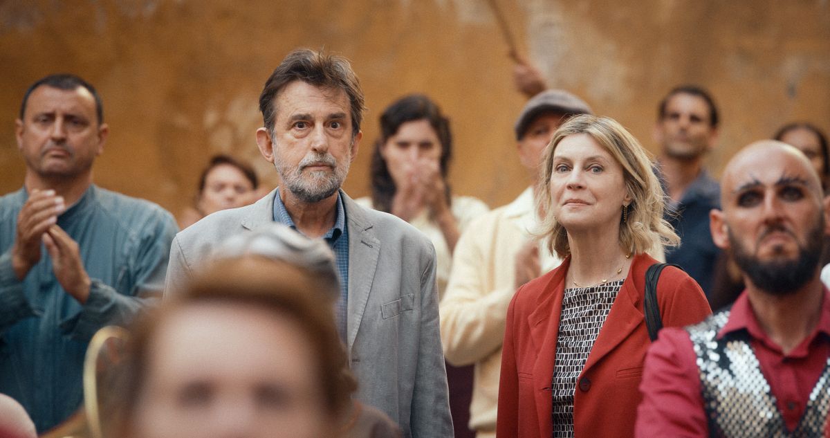 O comedie pe care o vom vedea și în România inflamează la Cannes