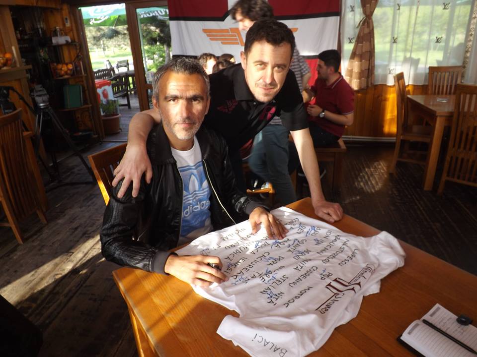 Clubul "Prietenii lui Nae Manea" s-a reunit la un şpriţ şi un mic, în memoria fostei glorii rapidiste