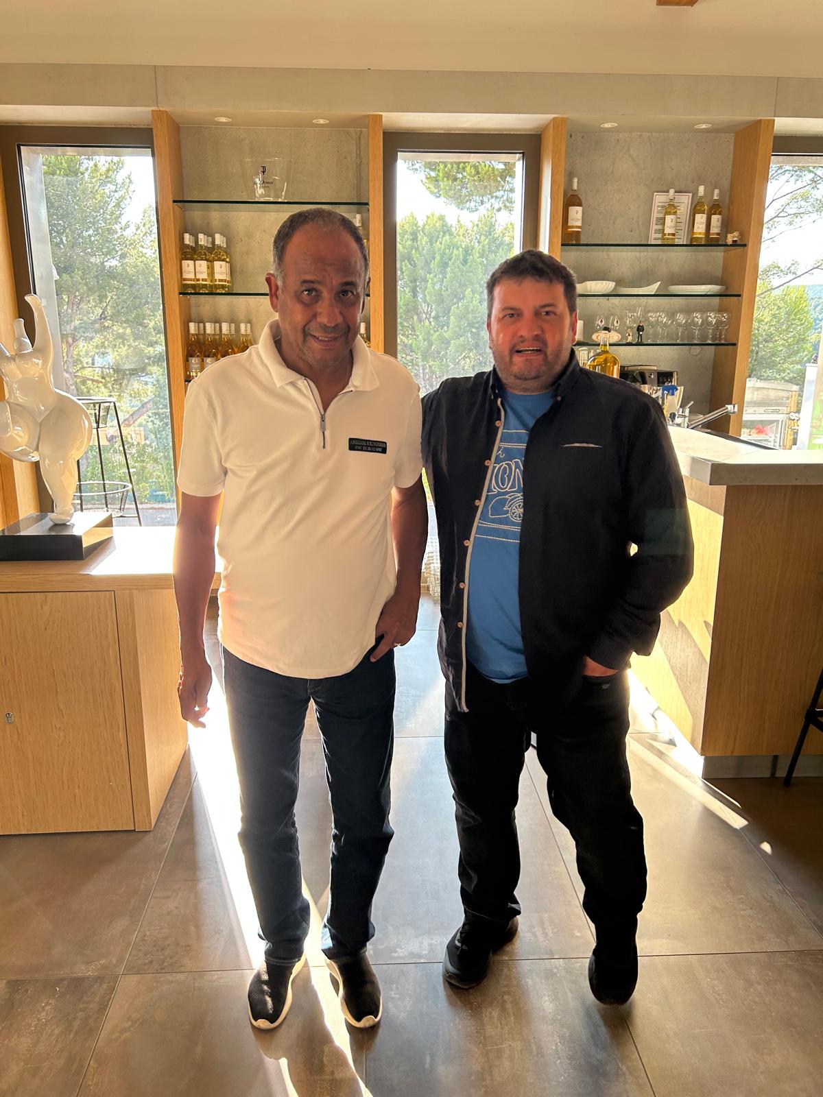 Acasă la Jean Tigana, fostul mare internațional francez care s-a retras din fotbal ca să facă vin în podgoria sa din Cassis. Ce a spus despre meciurile epice ale Craiovei cu Bordeaux