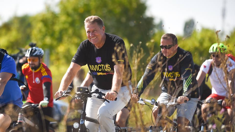 Klaus Iohannis, la 59 de ani și pe final de mandat la Cotroceni: De la România lucrului bine făcut, la conflict cu Puterea politică