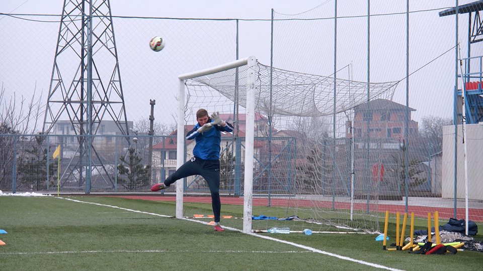 Hagi pregătește intens meciul cu Rapid, pentru a nu intra în hora retrogradării / FOTO&VIDEO