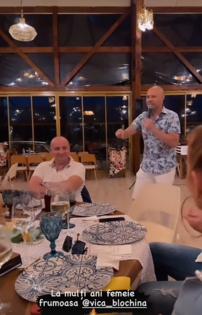 Petrecere de lux dată de Vica Blochina de ziua ei. A sărbătorit la un restaurant pe lac, pe muzica Mariei Constantin și a lui Luis Gabriel